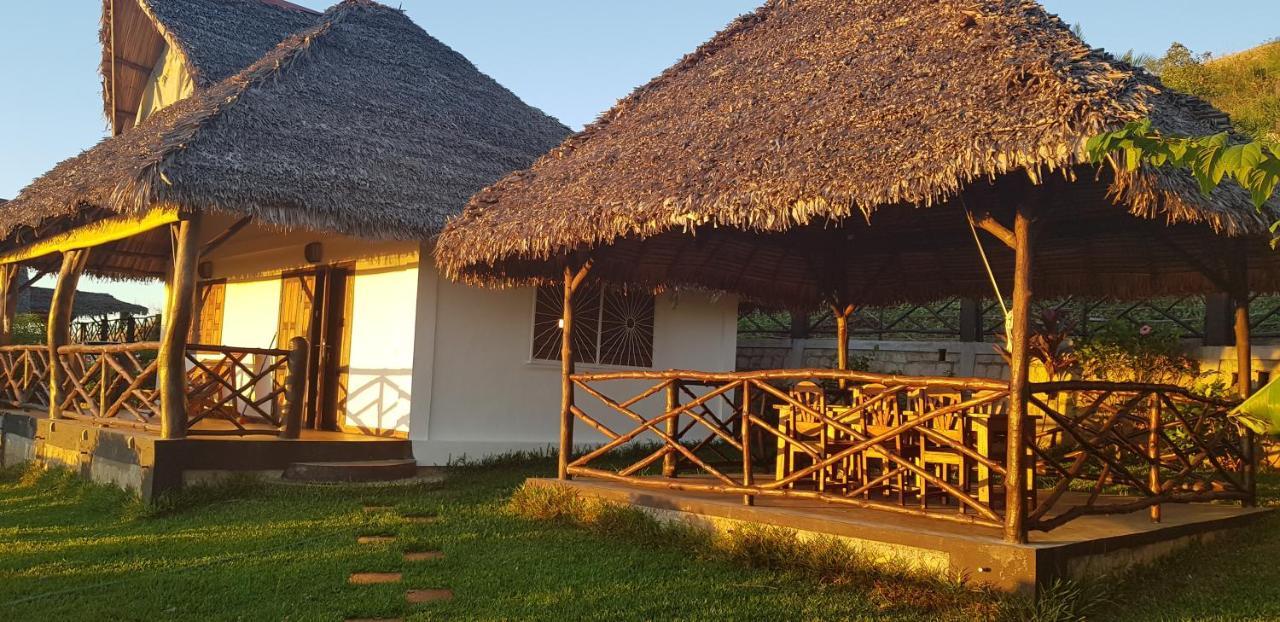 Villa Nosy Detente Exteriör bild